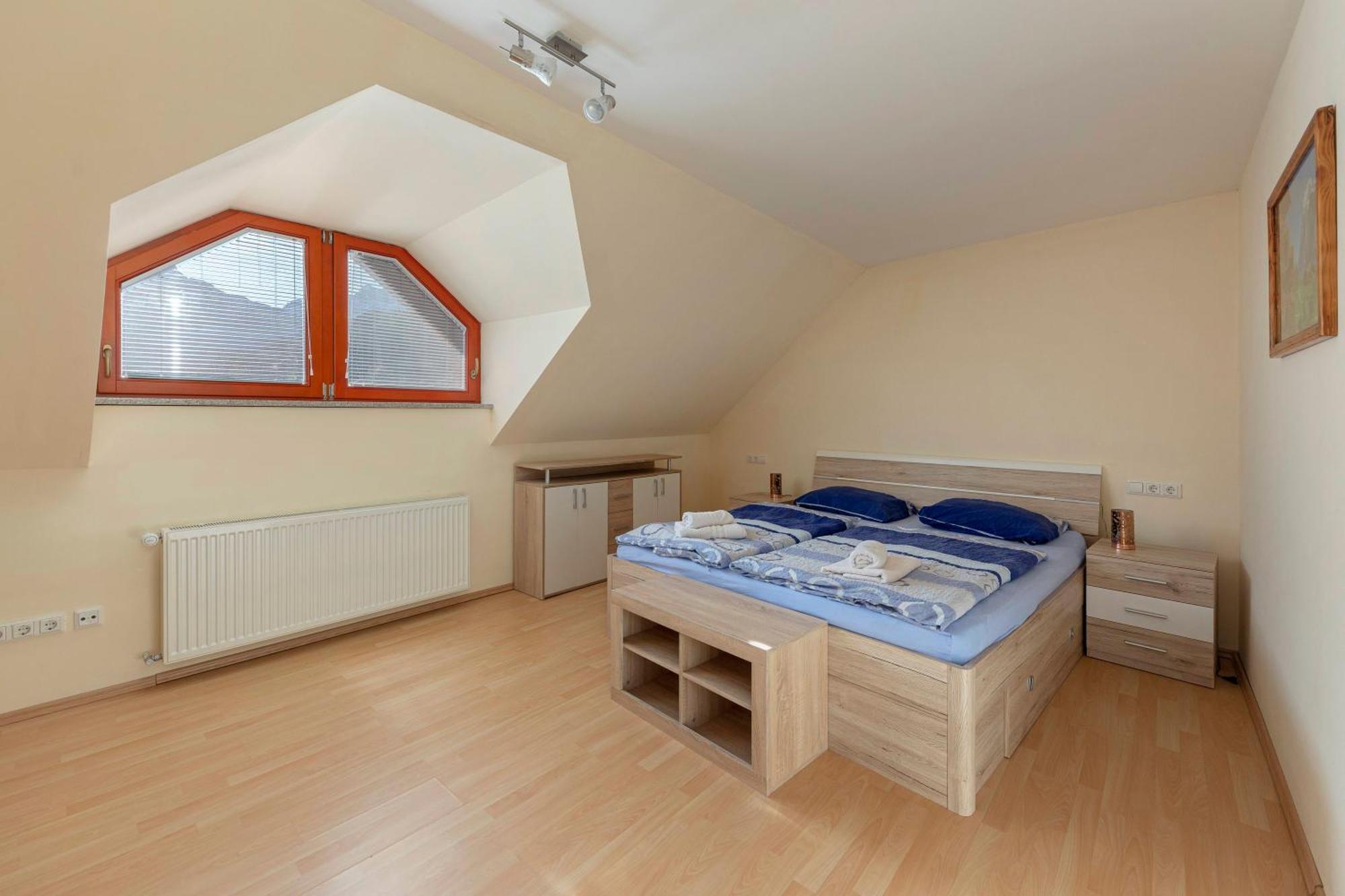 Apartment Pr' Kavac Ratece ภายนอก รูปภาพ