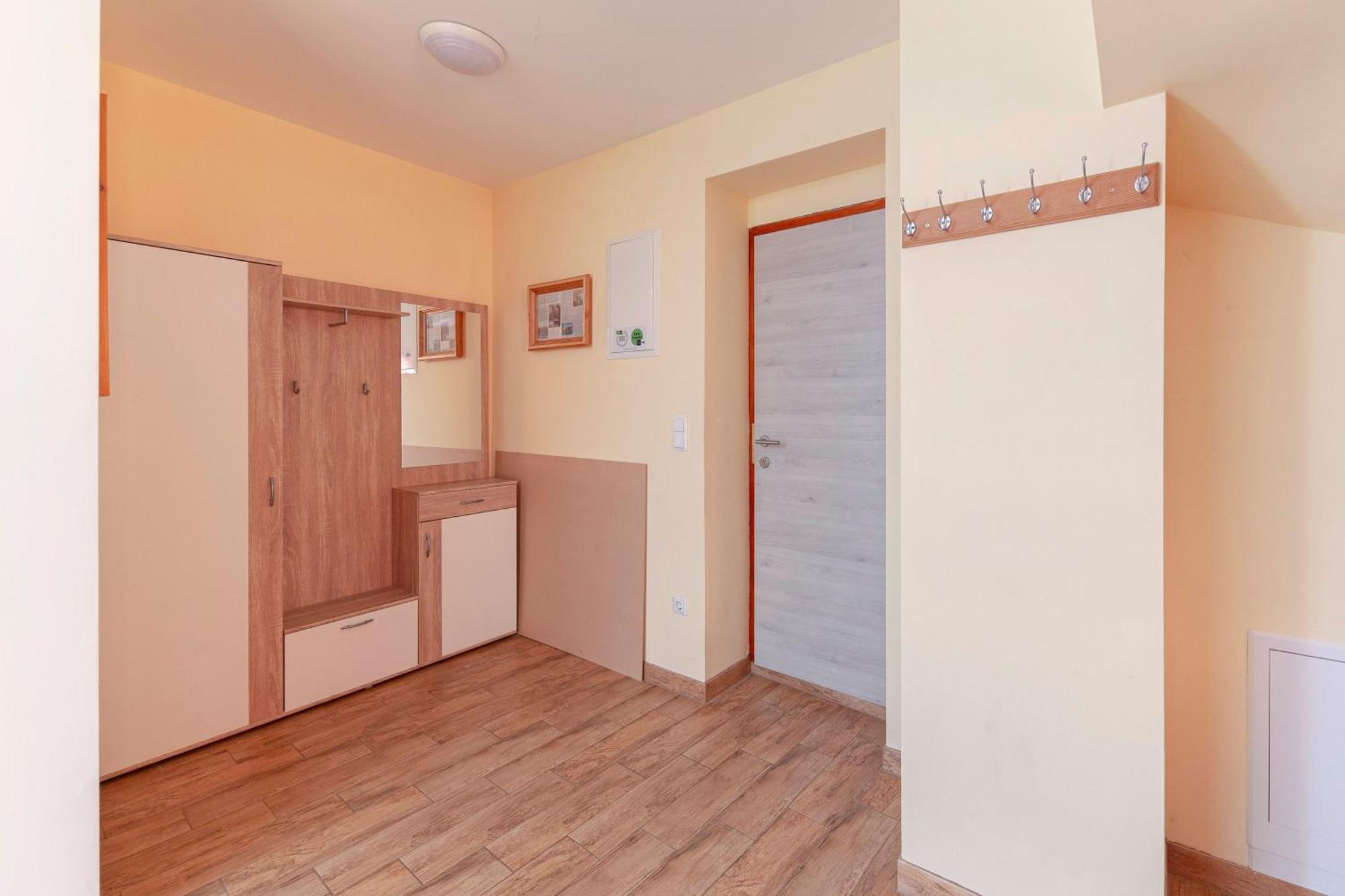 Apartment Pr' Kavac Ratece ภายนอก รูปภาพ