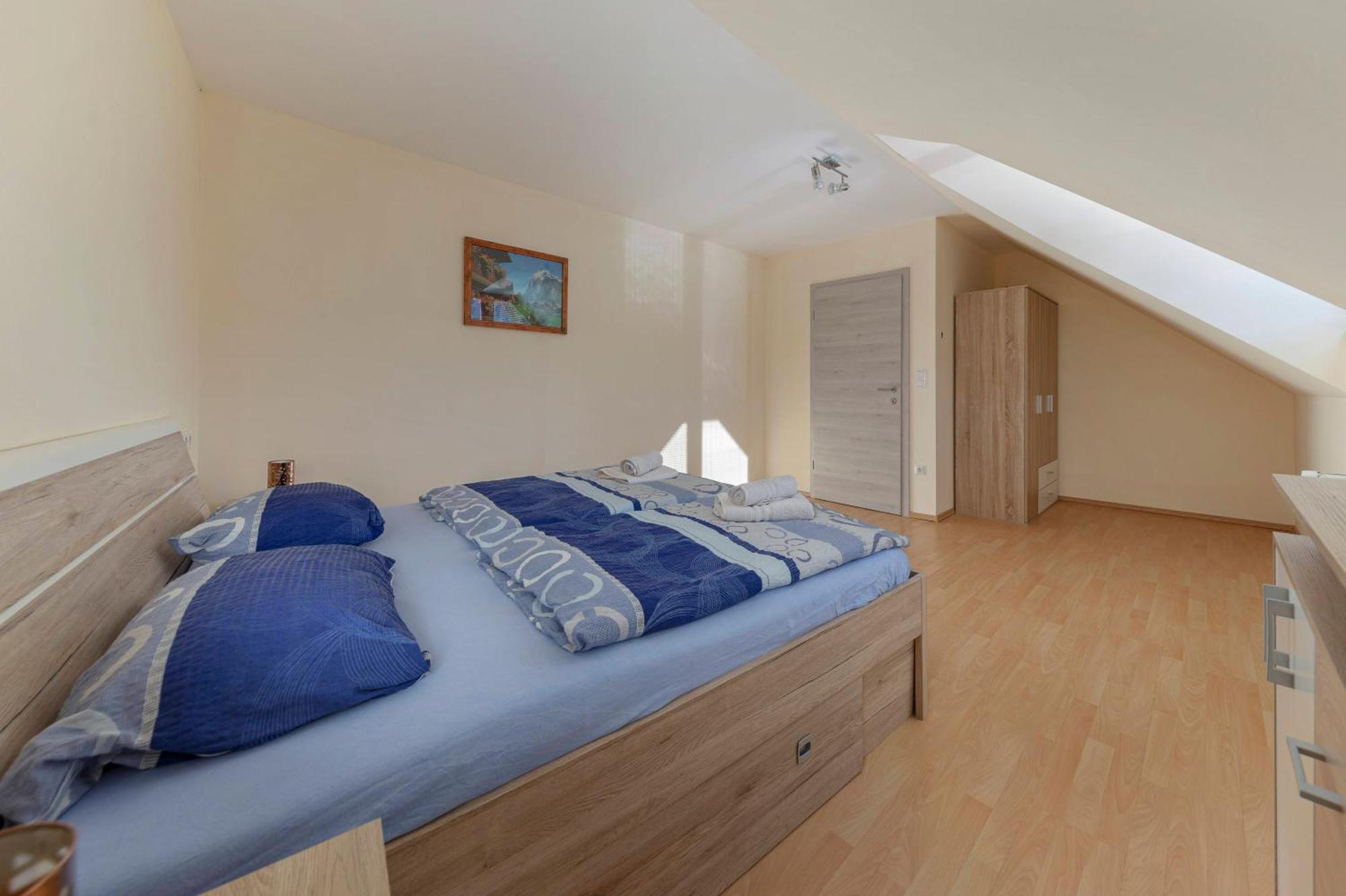 Apartment Pr' Kavac Ratece ภายนอก รูปภาพ