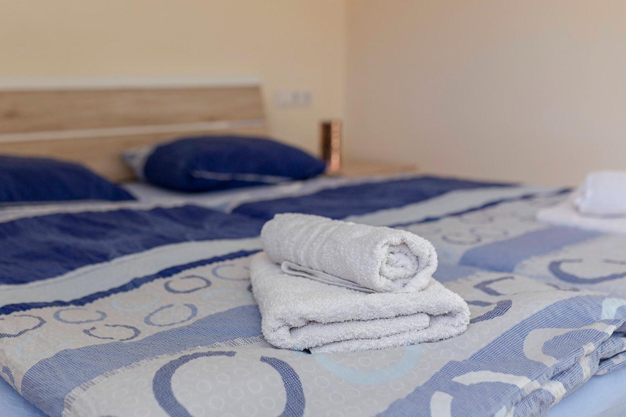 Apartment Pr' Kavac Ratece ภายนอก รูปภาพ