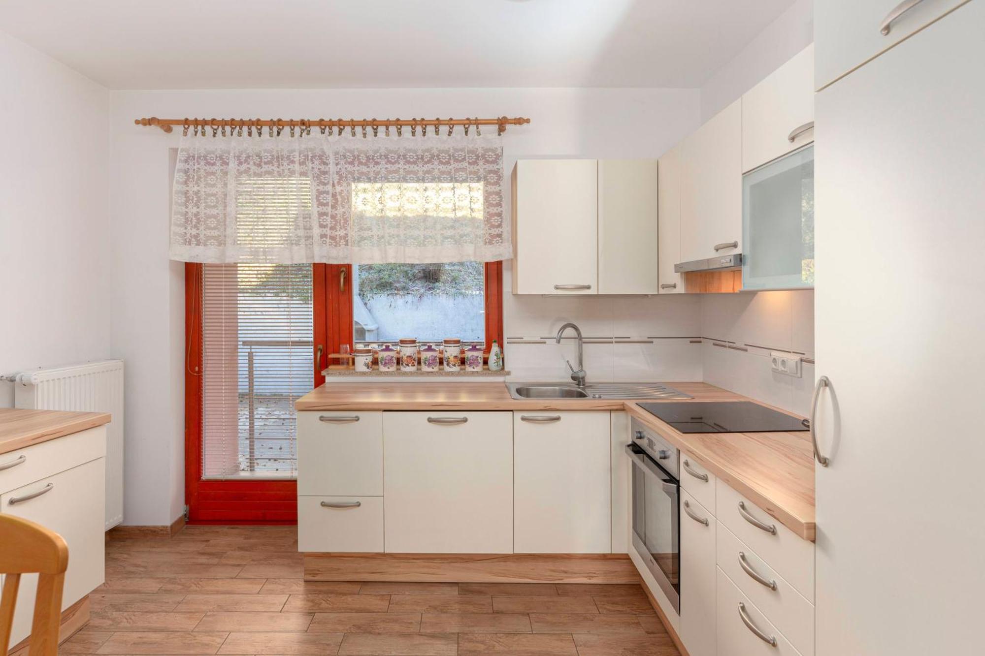 Apartment Pr' Kavac Ratece ภายนอก รูปภาพ