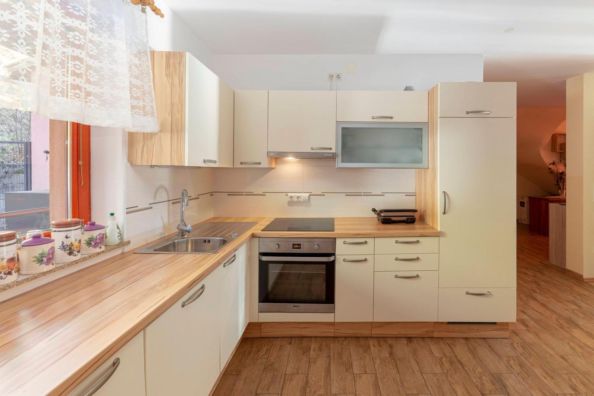 Apartment Pr' Kavac Ratece ภายนอก รูปภาพ